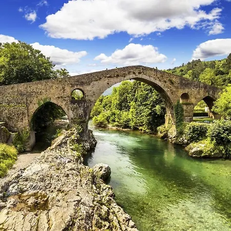 A Orillas Del Rio Sella Apartment