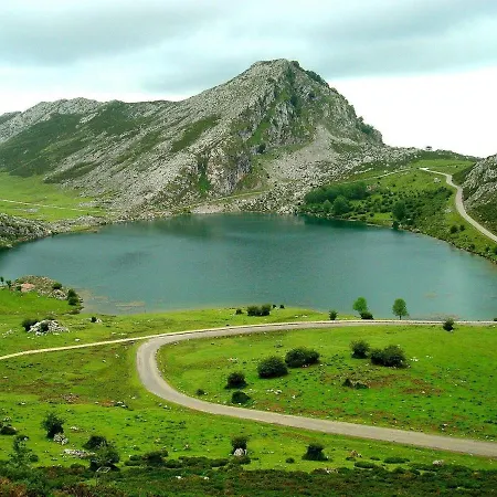 A Orillas Del Rio Sella Apartment Cangas de Onis