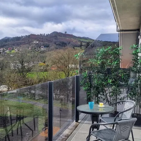 A Orillas Del Rio Sella Apartmán Onís