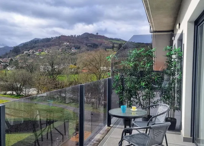 A Orillas Del Rio Sella 아파트 Onís